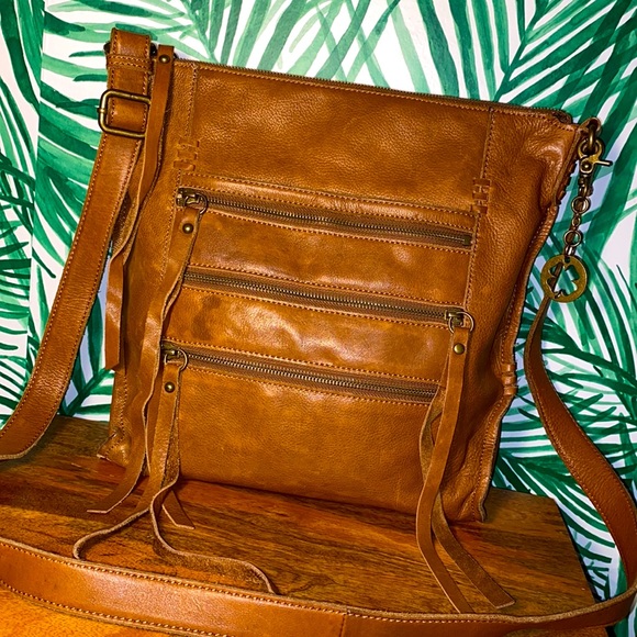 Lucky Brand Bags Lucky Brand Soft Brown Leather Zip Crossbody Bag